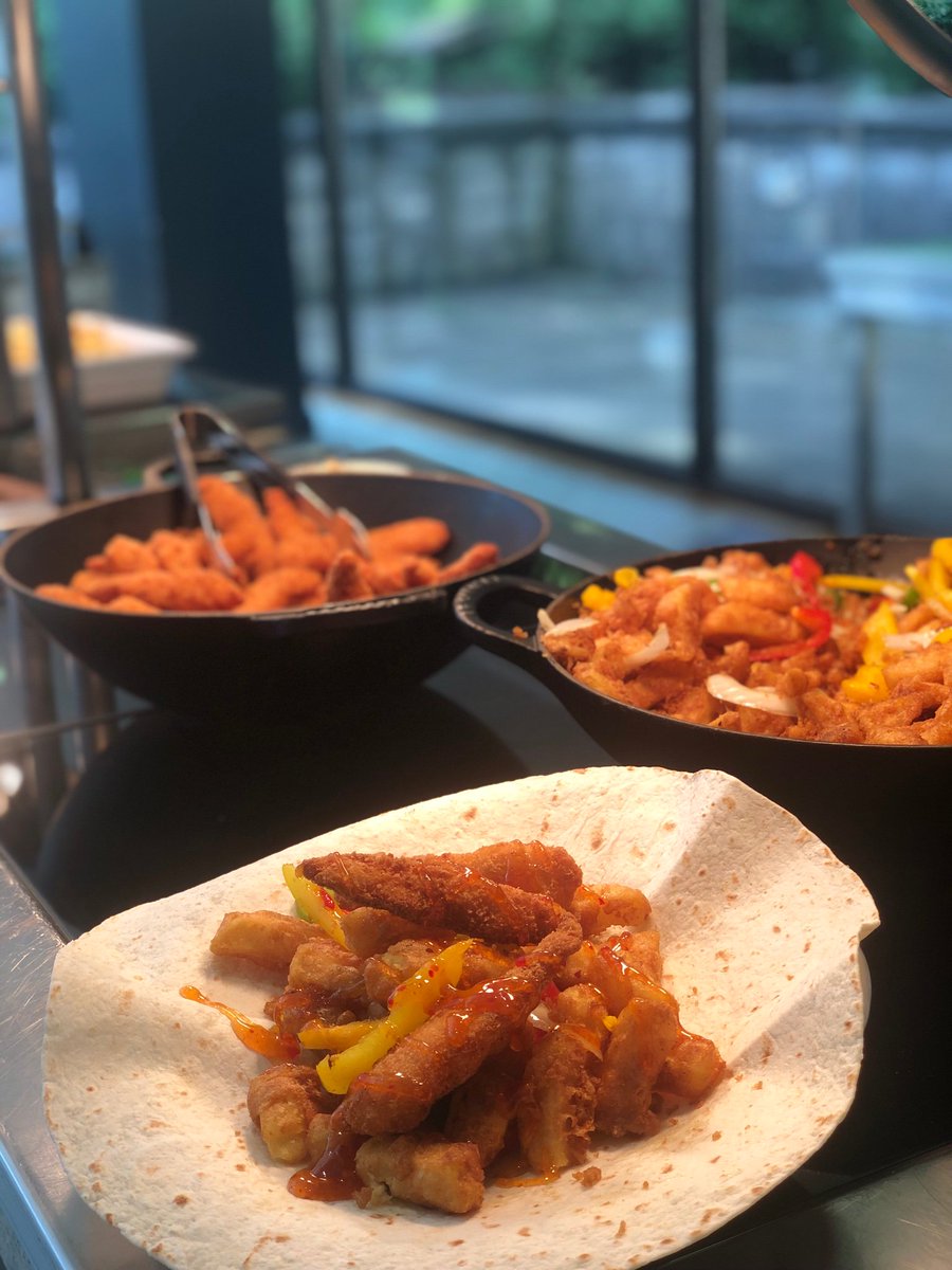 LStoreys's tweet image. #busybusy #craigforth #indemand #stirling #getitbeforeitsgone #saltchillichips #foodies #westisbest #welovethisbusiness @lynnywinny_lynn @georgegunn2303