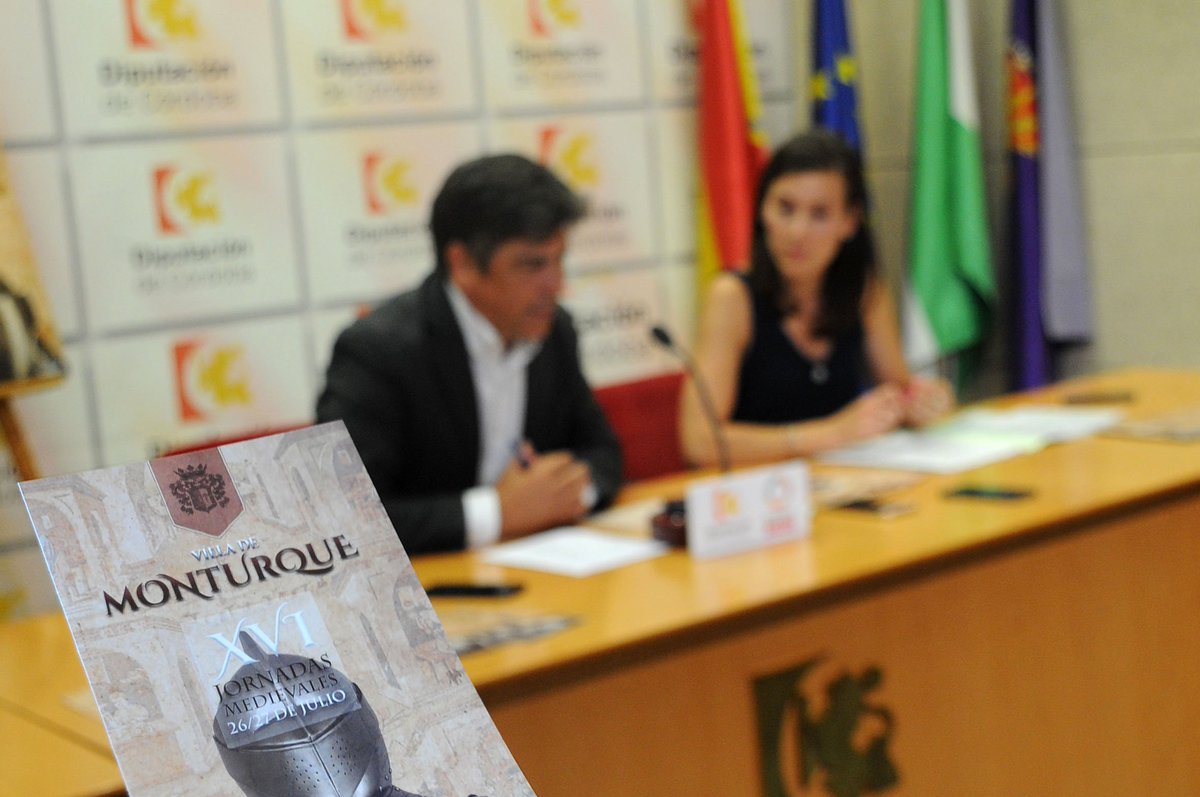 Las XVI Jornadas Medievales de #Monturque potencian las visitas teatralizadas a los monumentos de la localidad bit.ly/32I5LYK <a href="/RafaLlamasSalas/">Rafael Llamas Salas</a> <a href="/Ayto_Monturque/">Ayto. Monturque</a>