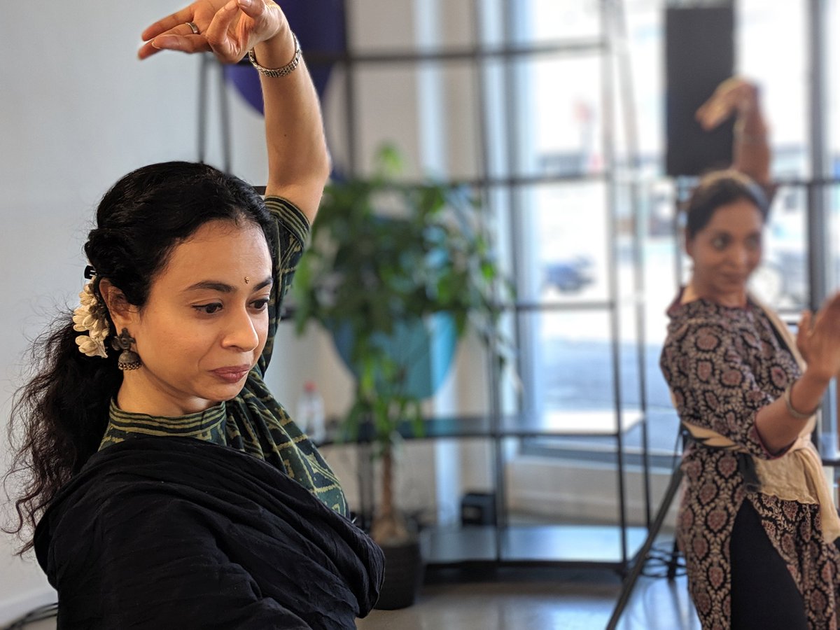 Sam__Jones's tweet photo. @RunghMehraj bringing some Mela warm up quality for @WFculture19 #wfmela19 #madhuriaarthouse #onehoestreet https://t.co/37YyvBUxGT