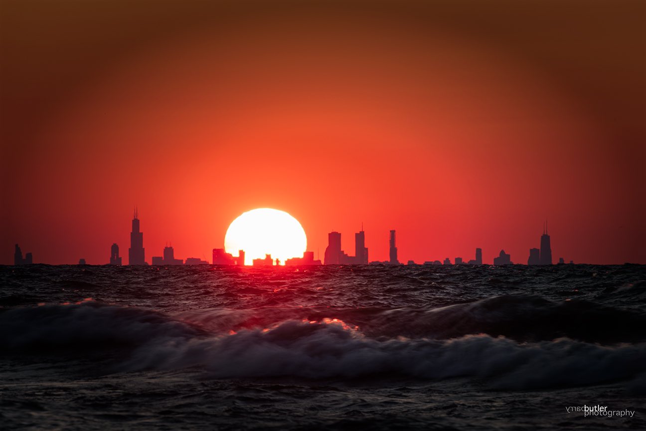 Чикаго закат башни лето