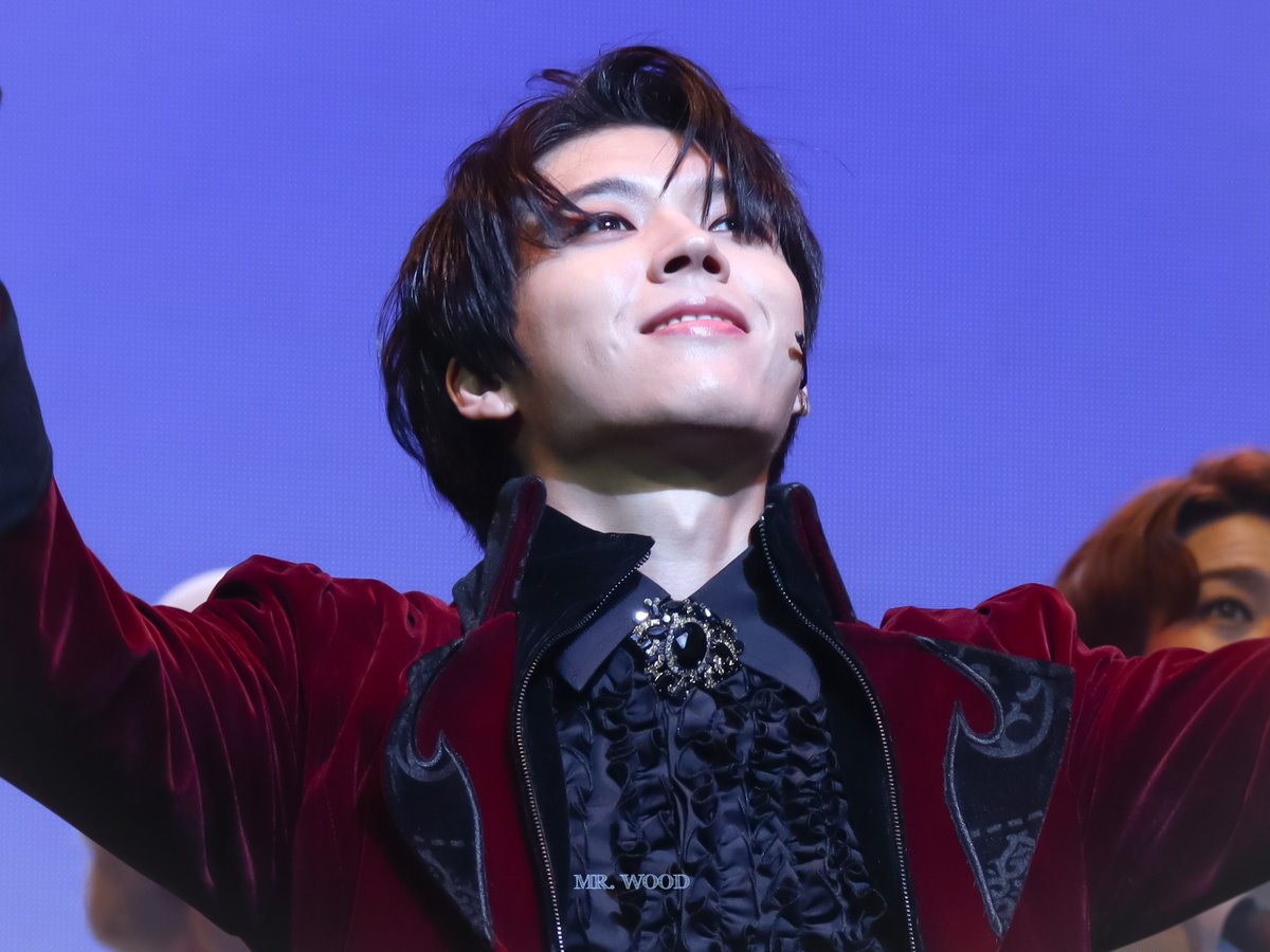 「 190721 」

Mephisto
Curtain Call 😈

link: drive.google.com/folderview?id=…