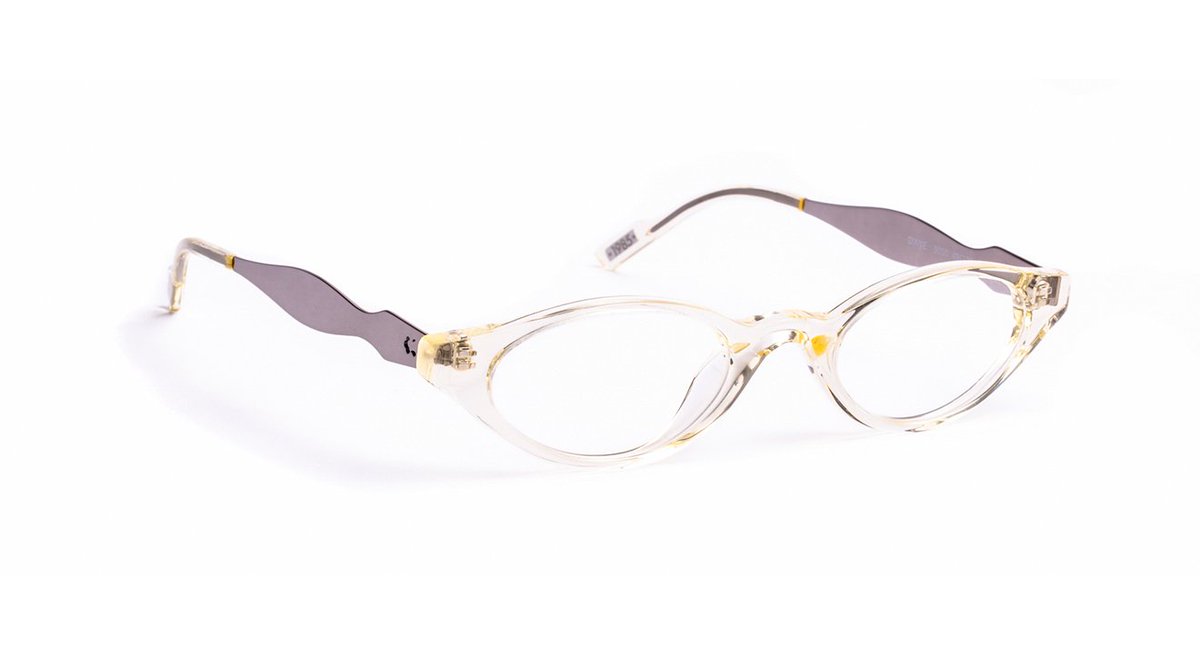 JFREYBOZ's tweet photo. JEAN-FRANÇOIS REY 1985 COLLECTION「DIANE」やや細めのシンプルなDIANE。全3色blogにてご覧くださいませ。
#daikanyama　#eyewear　#jfrey　#1985collection　#diane　#代官山は今大雨　
https://t.co/H1od5YARzS https://t.co/fNdzERLpkI