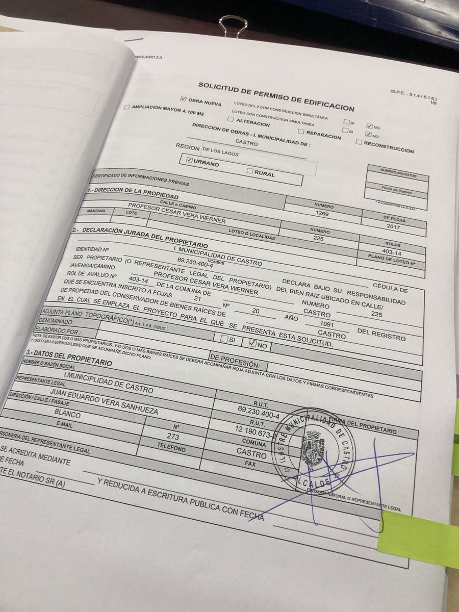 Firmamos solicitudes de permisos construcción de lo que será primer #Centro (TEA) #ASPERGER. Un tremendo logro que muy pronto comenzaremos a construir en nuestra comuna. Trabajo en equipo #CastroMunicipio #AgrupacionAsperger hará realidad en nuestra gestión emblemático proyecto.