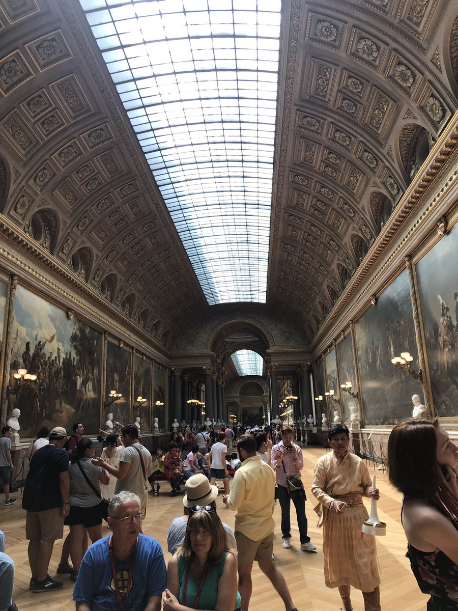 MFLWCSA1's tweet photo. All very impressed with Versailles this morning... now on to the 🐌 farm! https://t.co/vnn89SNCia