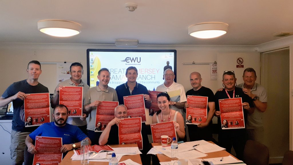 MerseyCwu's tweet photo. Another great days training and more support for @ElliLong7 @cwugmersey @MerseyCwu @postie47 @JayJaymcgovern https://t.co/UXJ8zqgiGw