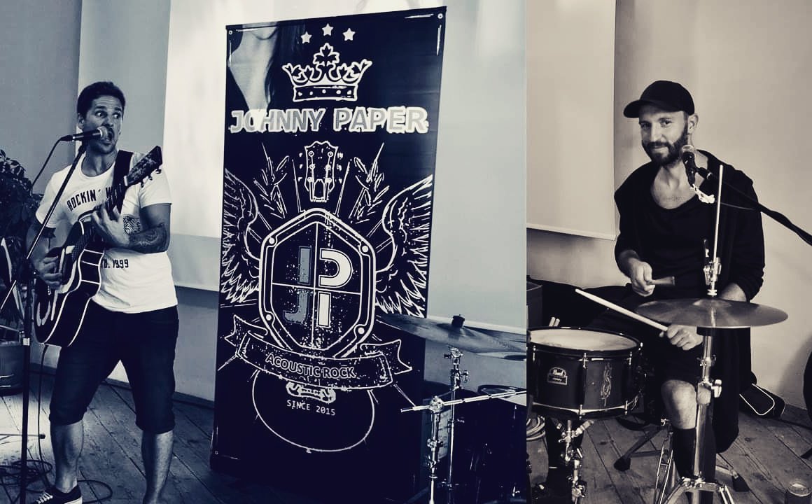 JohnnyPaper6's tweet photo. Hi Leute,
am 3. August sind wir live zu Gast beim Wiednermichl in Ligist!!
Johnny Paper und Burgi M 
Man sieht sich!!
#livemusic #tattoos #burger #wiednermichl #Austria #johnnypaper #august2019 https://t.co/BjAxIidOtE