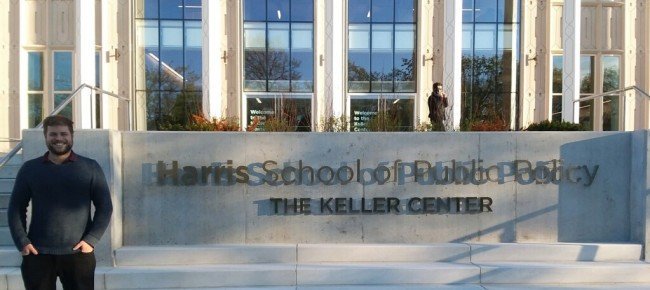 Alumni_UM's tweet image. Nicolás Zerbino, Alumni de @EmpresasUM , cursa un Master of Public Policy en University of Chicago y trabajará en un proyecto en The Brookings Institution que luego será presentado en la ONU ➡️bit.ly/2JM48BG