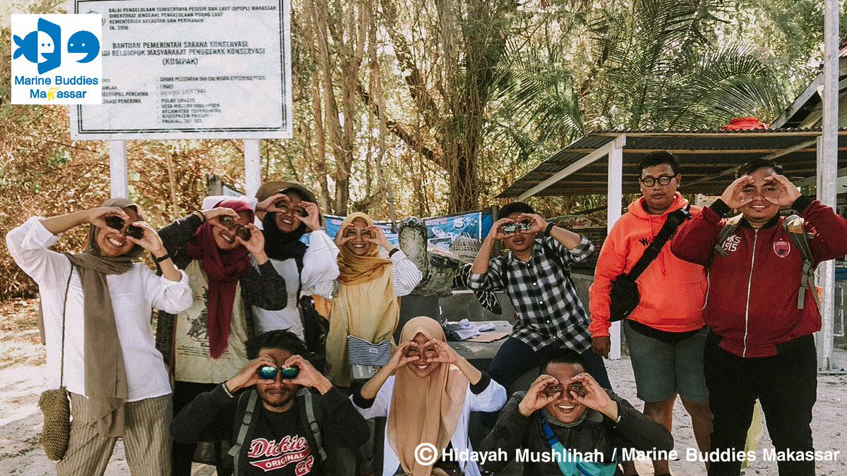 marinebuddies's tweet photo. Tak lupa kita juga mengunjungi kawasan konservasi penyu setempat untuk lebih mengenal dan meningkatkan kesadaran betapa pentingnya untuk menjaga semua biota laut termasuk penyu ini @marbudmks #TemanTamanLaut #Connect2Earth #InOceanWeLive https://t.co/nOD7NaZk6r