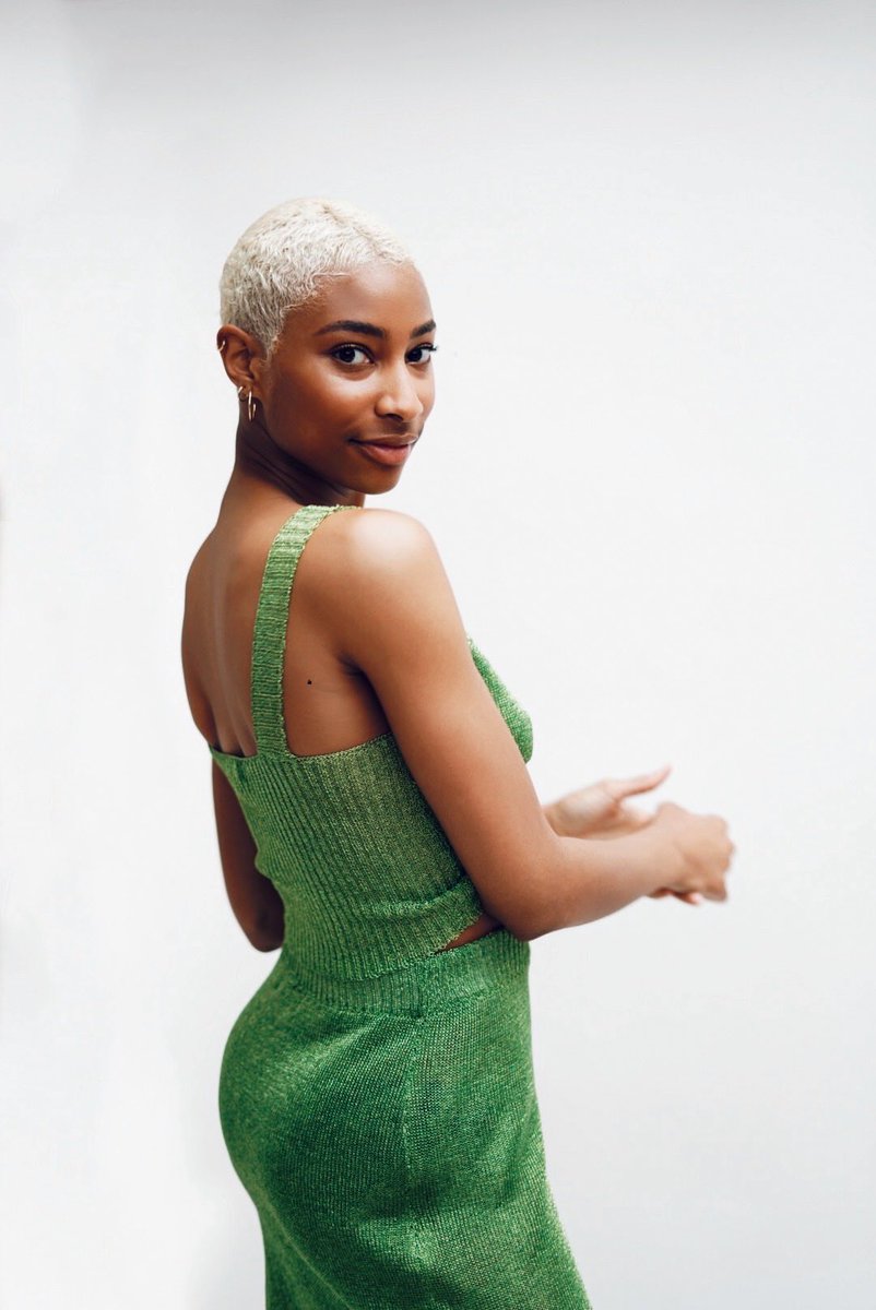 kidnoble's tweet image. I’m looking for women with short hair/fades to photograph for a project here in DC. If that’s you, please DM/e-mail me. 

BePureBlack@gmail.com.