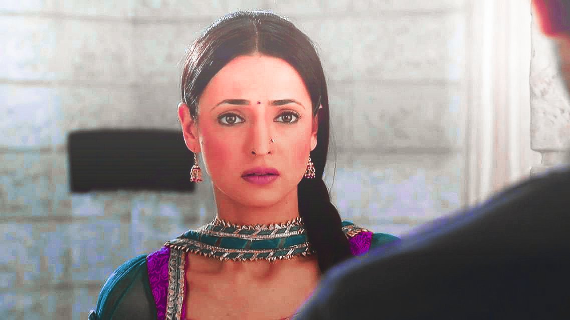 A: 'Tape...?'K: 'Woh.. Aapke munh mein.'THIS WAS CUTE OKAY  #SanayaIrani  #BarunSobti  #mycolouring  #IPKKNDRewind