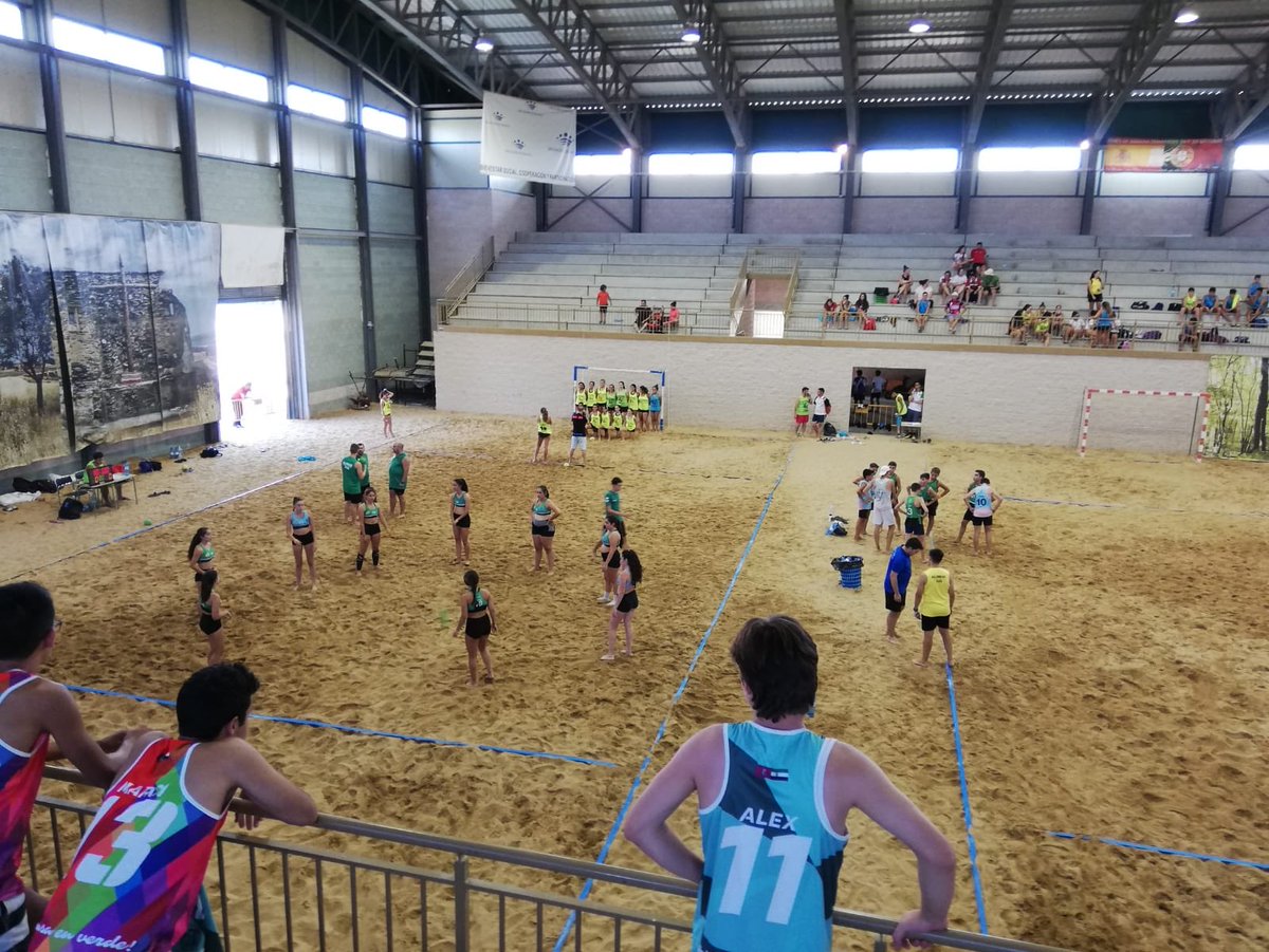 V edición del Toreno de #BalonmanoPlaya Batalla de La Albuera finalizada, muchas gracias a tod@s por la asistencia y la deportividad demostrada durante todo el fin de semana y gracias una vez más a La Albuera y su gente por todo, nos vemos en 2020.
#UBP_PiensaEnVerde💚