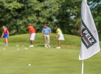 A Dave Pelz Scoring Game School at the Golden Horseshoe Golf Club in Williamsburg, VA is a great way for you to lower your scores as you enter the peak of golf season!