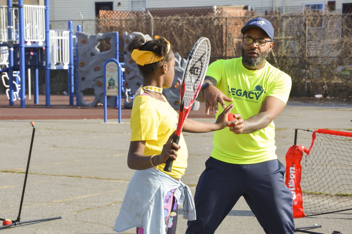 PhiladelphiaDHS's tweet photo. Launching this fall! @PhiladelphiaGov new #OutofSchoolTime program locator - an online, map-based tool to help families find quality programming. 
Free info session on 7/24 for #Philly OST providers to learn about listing your programs in it. Register 👉https://t.co/BUj0hJm5F0 https://t.co/MT5Wp665Ui