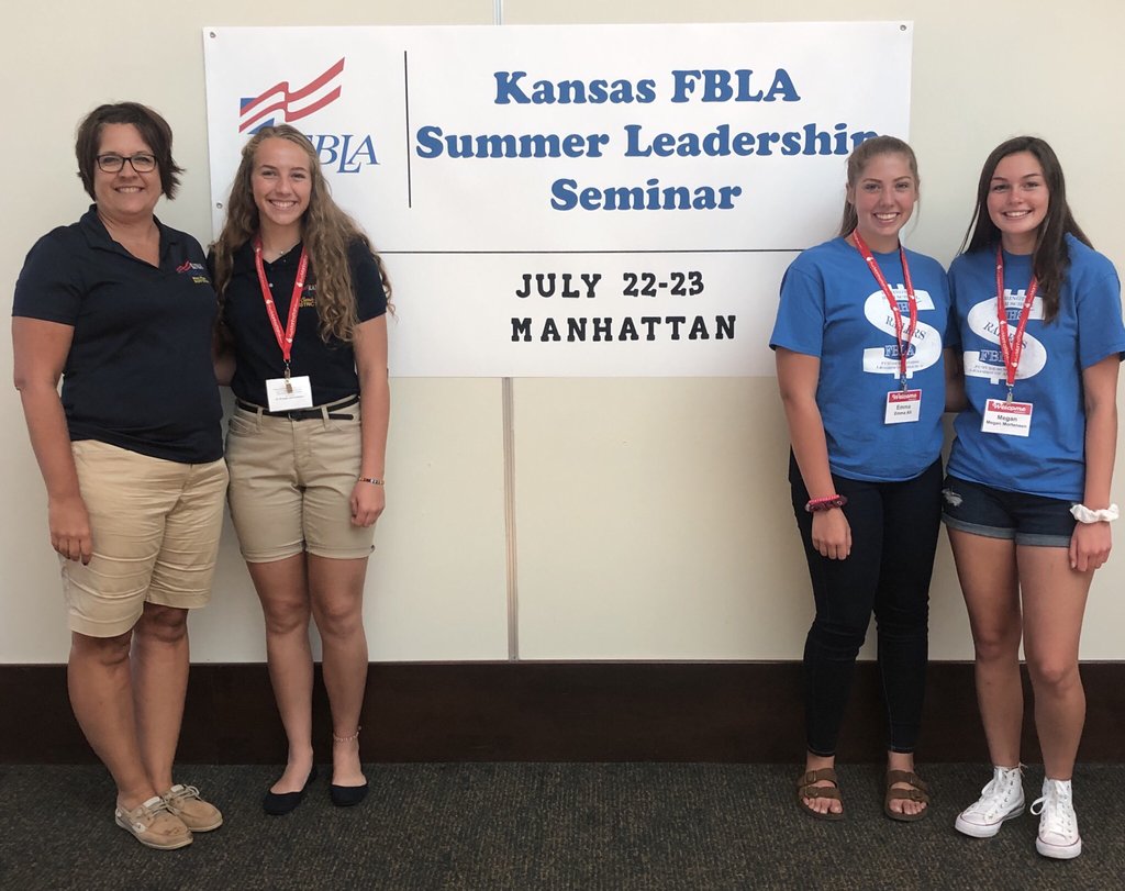 Herington Schools tweet media