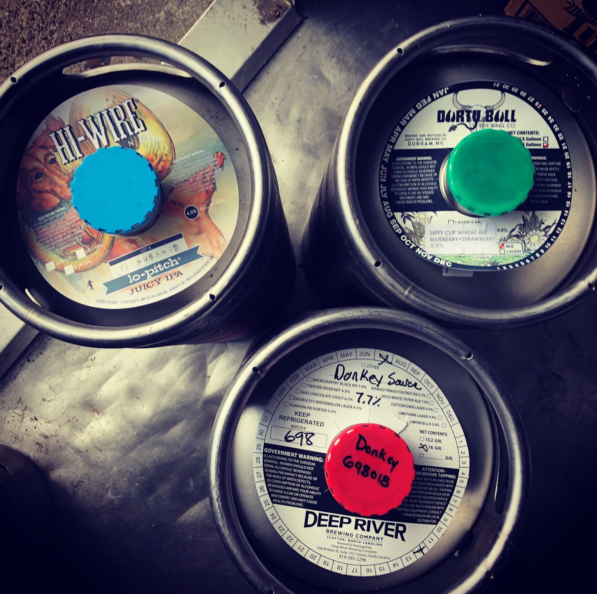 Salemstreetpub's tweet image. We are offering up some delicious rotating drafts for our beer lovers! Make sure to ask your favorite SSP crew member what we have on during your next visit. #ssp #salemstreetpub #apex #downtownapex #local #beer