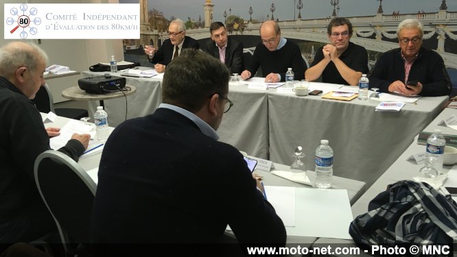 MotoNetCom's tweet photo. Le Comité d'évaluation des 80 km/h dénonce une manipulation des chiffres

▶️ Explications : https://t.co/W59ntkFcJh

#auto #moto #80kmh @ffmcnat @40MA @RoutePlusSure #ONISR #stats https://t.co/SQpR5xJzN8