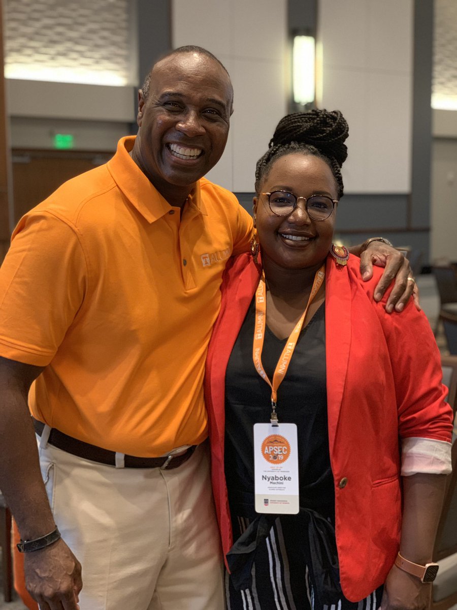 nyabowke's tweet photo. @CFD22 was such a treat to meet! He spoke about how he fell in love with going to an #SEC school. Same, but too bad it wasn’t my fave @ugaalumniassoc #apsec19 #alwaysaDawg https://t.co/lTJ3hYNW0G