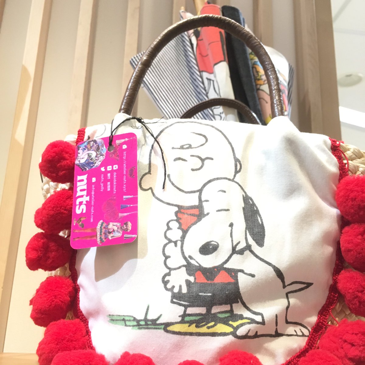 Nuts Pa Twitter セミの声と 大雨 梅雨明けも近い 夏の準備はok ですか Nuts ナッツ 日傘 ヴィンテージ スヌーピー Snoopy かごバッグ 川西能勢口 川西阪急 夏に負けない元気なコーデ