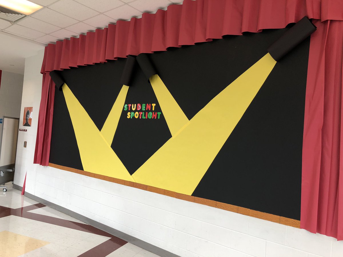 Ms. Reese 😎 tweet media