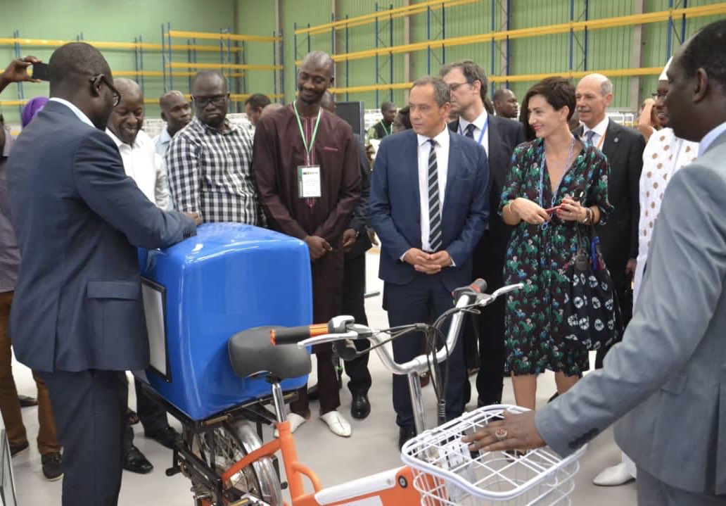 UNIDO_Senegal's tweet photo. Nous remercions nos #partenaires, #conférenciers et #participants pr la réussite de la conférence #EconomieCirculaireAfrique.Nous poursuivrons nos efforts collectifs pour atteindre les agendas 2030 &amp; 2063,  #DDIAIII pr l'#Afrique et l’Alliance Afrique- Europe pour le dvpt durable https://t.co/AnLJS03gE2