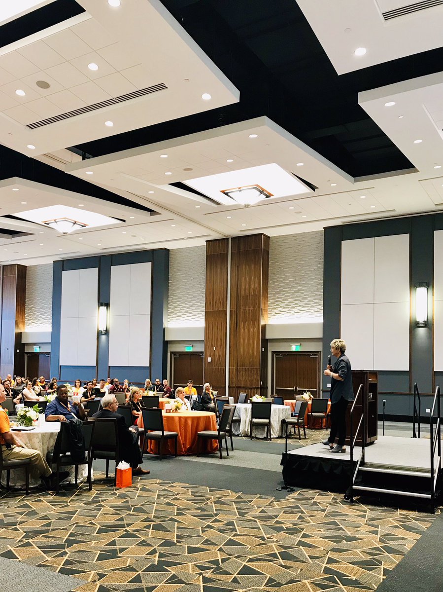 SportandPeaceUT's tweet image. Key takeaways from Dr. Sarah’s presentation today!!

🥰 “Sport is about more than championships and gold medals. It’s about creating a better, more stable world for everyone.”

💥 “Engage people on their passion, platform, and purpose to create investment and meaningful change.”