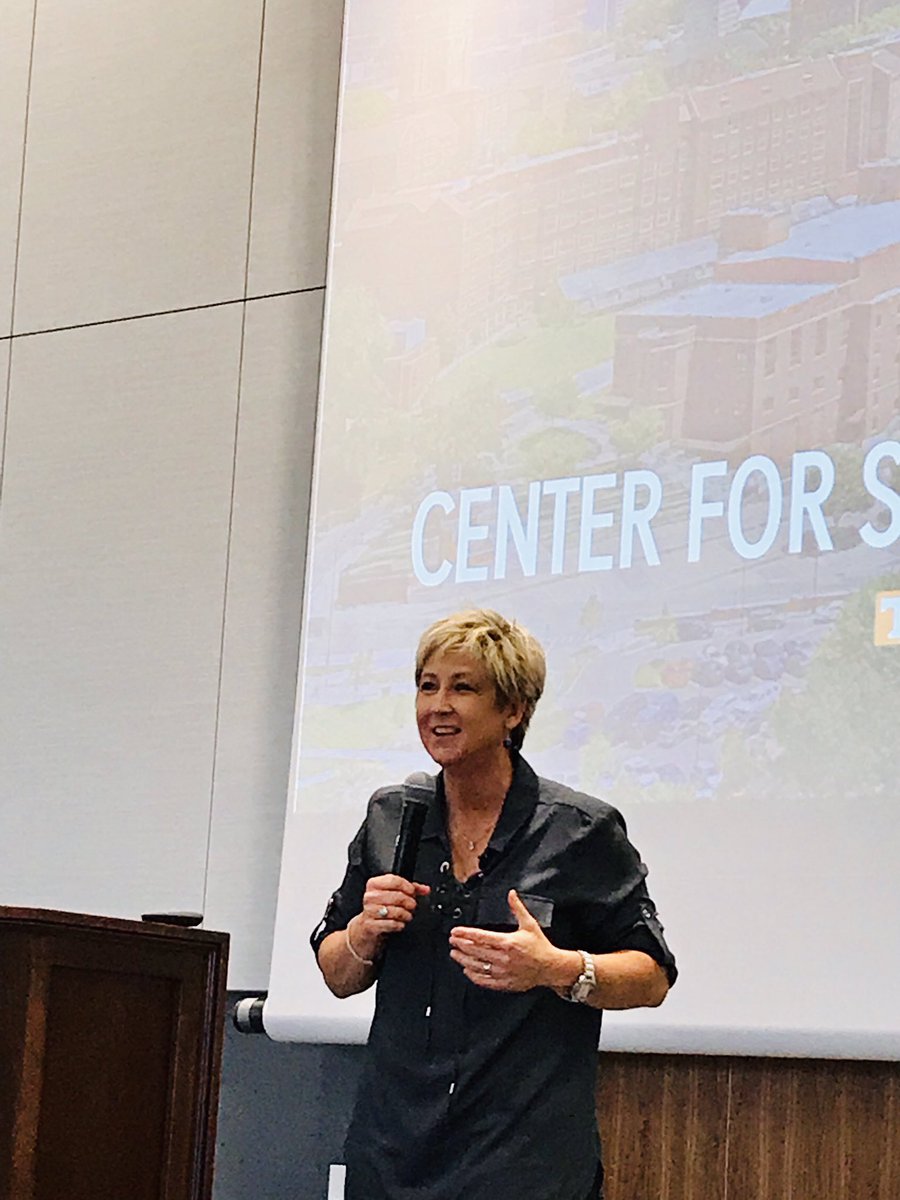 SportandPeaceUT's tweet image. Key takeaways from Dr. Sarah’s presentation today!!

🥰 “Sport is about more than championships and gold medals. It’s about creating a better, more stable world for everyone.”

💥 “Engage people on their passion, platform, and purpose to create investment and meaningful change.”