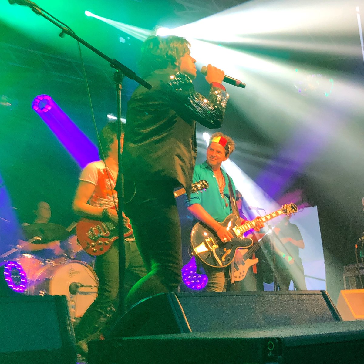 KeefRipoff's tweet photo. Another great weekend with the boys. #tributeband #stones #shidoobee @RollingClones https://t.co/E7jkMyJClY