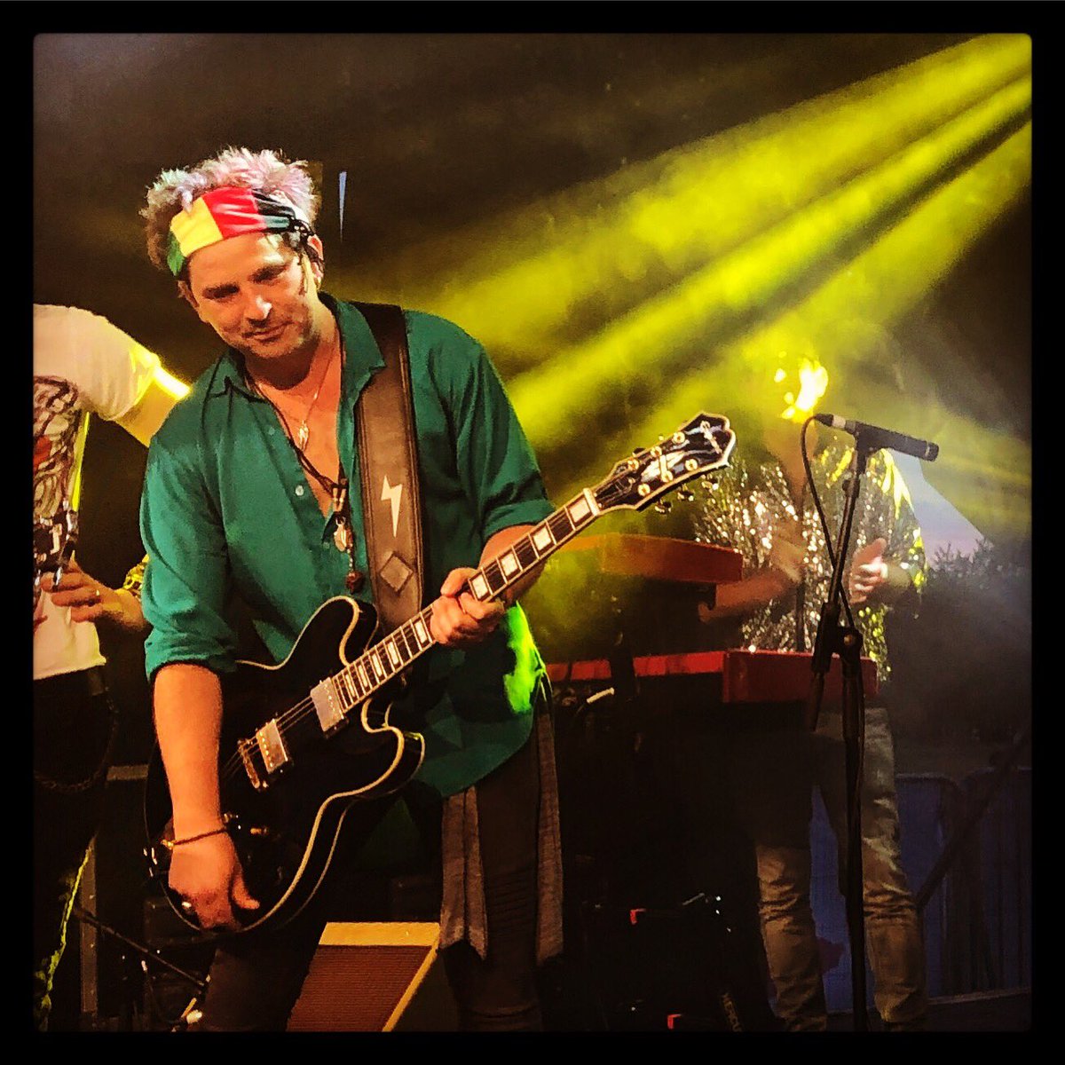KeefRipoff's tweet photo. Another great weekend with the boys. #tributeband #stones #shidoobee @RollingClones https://t.co/E7jkMyJClY