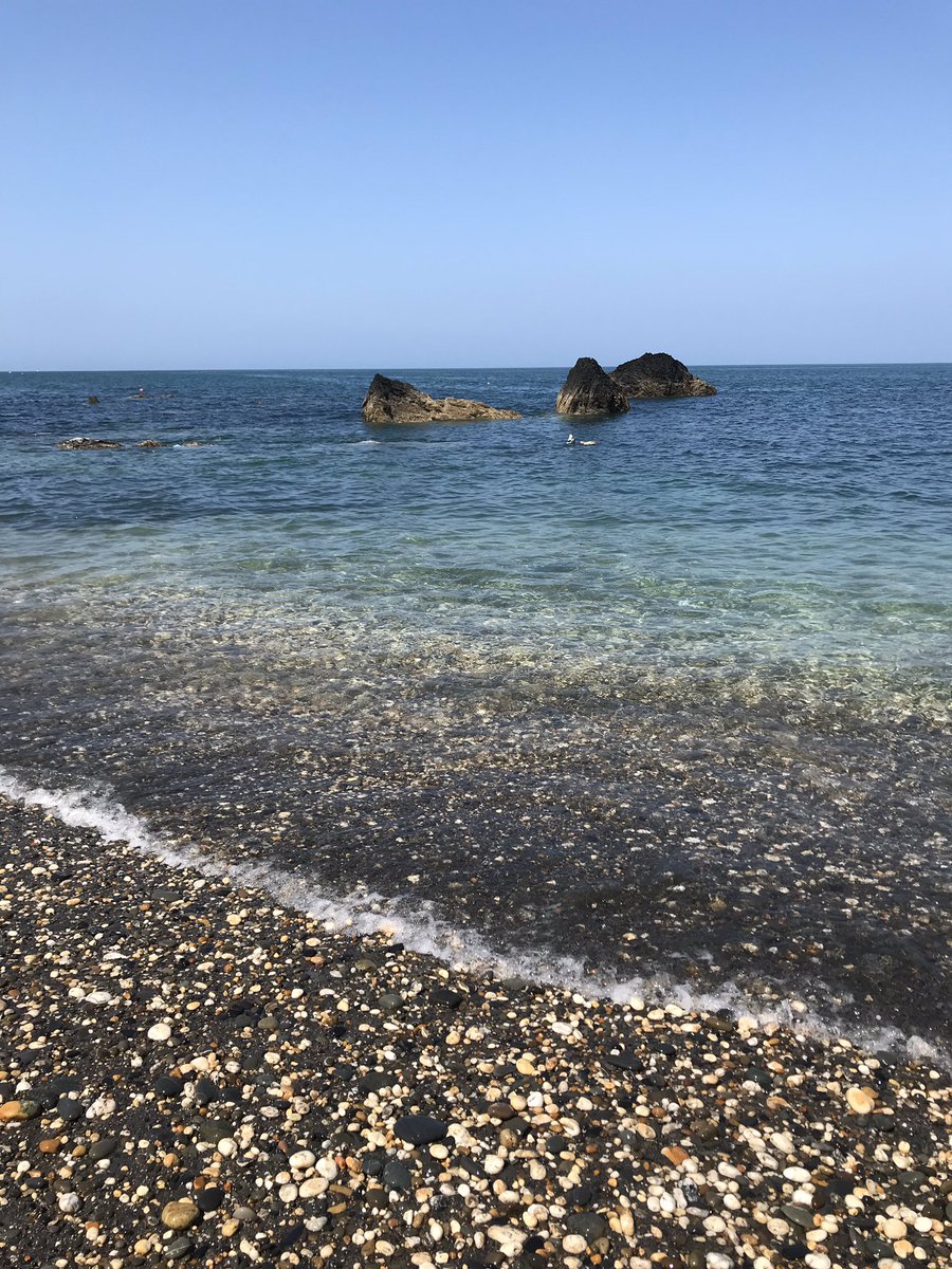 Hentyllaeth's tweet photo. #Pembrokeshire at its best near @aberfforestbay. #NewportPembs https://t.co/hbub8a2Fl1