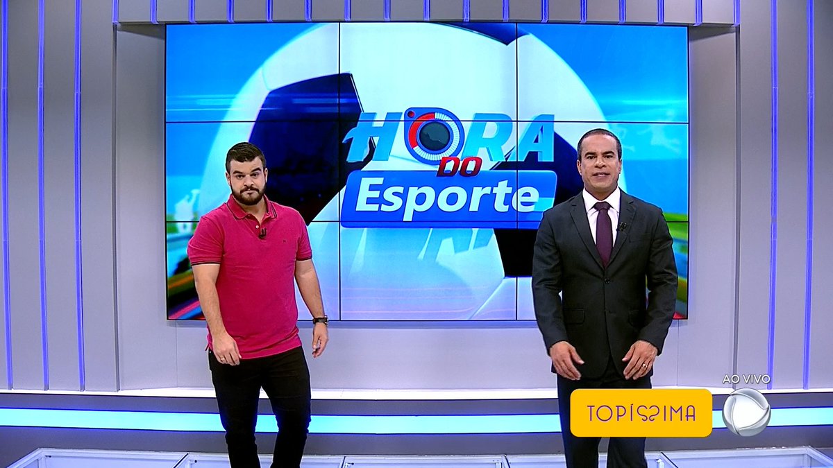 alex_morais_'s tweet photo. Brasília, escolha o seu lado!
#BGDF
#ODDB
#GEDF https://t.co/cy9iWIMihY