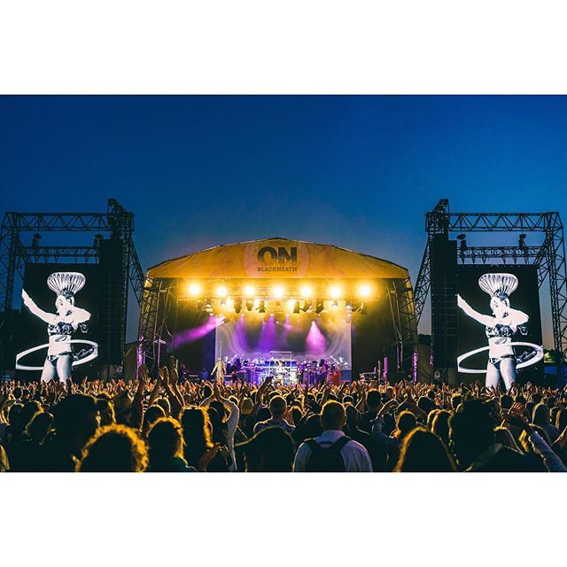 👸
Grace Jones, 
ONBLackheath 2019
.
.
.
📸: @leorabermeister_photo .
#onblackheath #gracejones #festivalphotography #blackheath #blackheathlondon ift.tt/30Q6Iwf