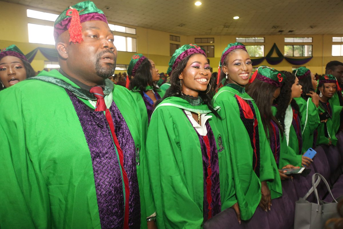 CUHEBRON's tweet photo. "To all @CUHEBRON graduating Class of 2019, you have an alma mater to be proud of. Your degrees are highly valued in this country and beyond," - Executive Secretary, @OfficialNUC, Prof Abubakar Rasheed, addressing the #PeculiarSet during the 2019 #ReleaseOfEagles2019 https://t.co/OhQzat1SH3