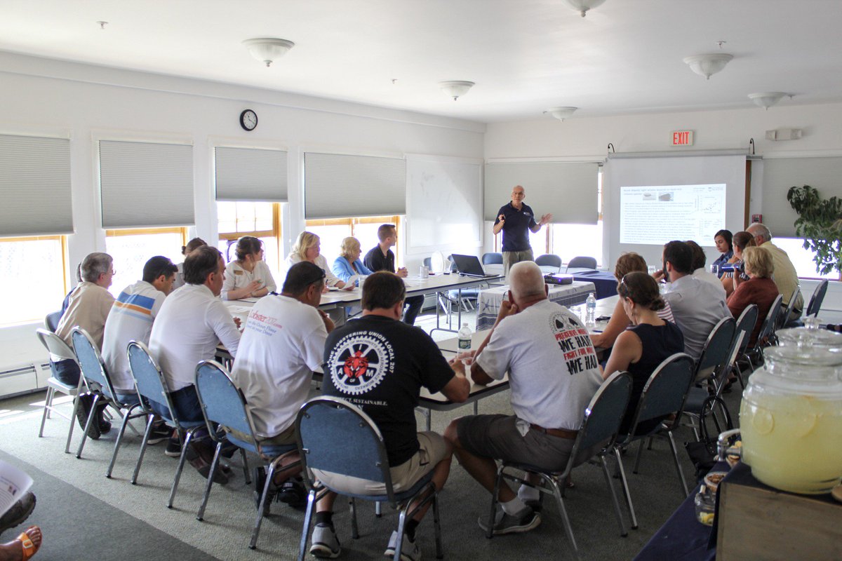 mccfisheries's tweet image. Sunday morning, Governor Janet Mills, U.S. Senator Susan Collins, Congresswoman Pingree, Congressman Golden, Senator King’s staff and other state representatives came together for a science briefing on the Atlantic right whale. #WorkingTogether #SaltWaterFreshThinking