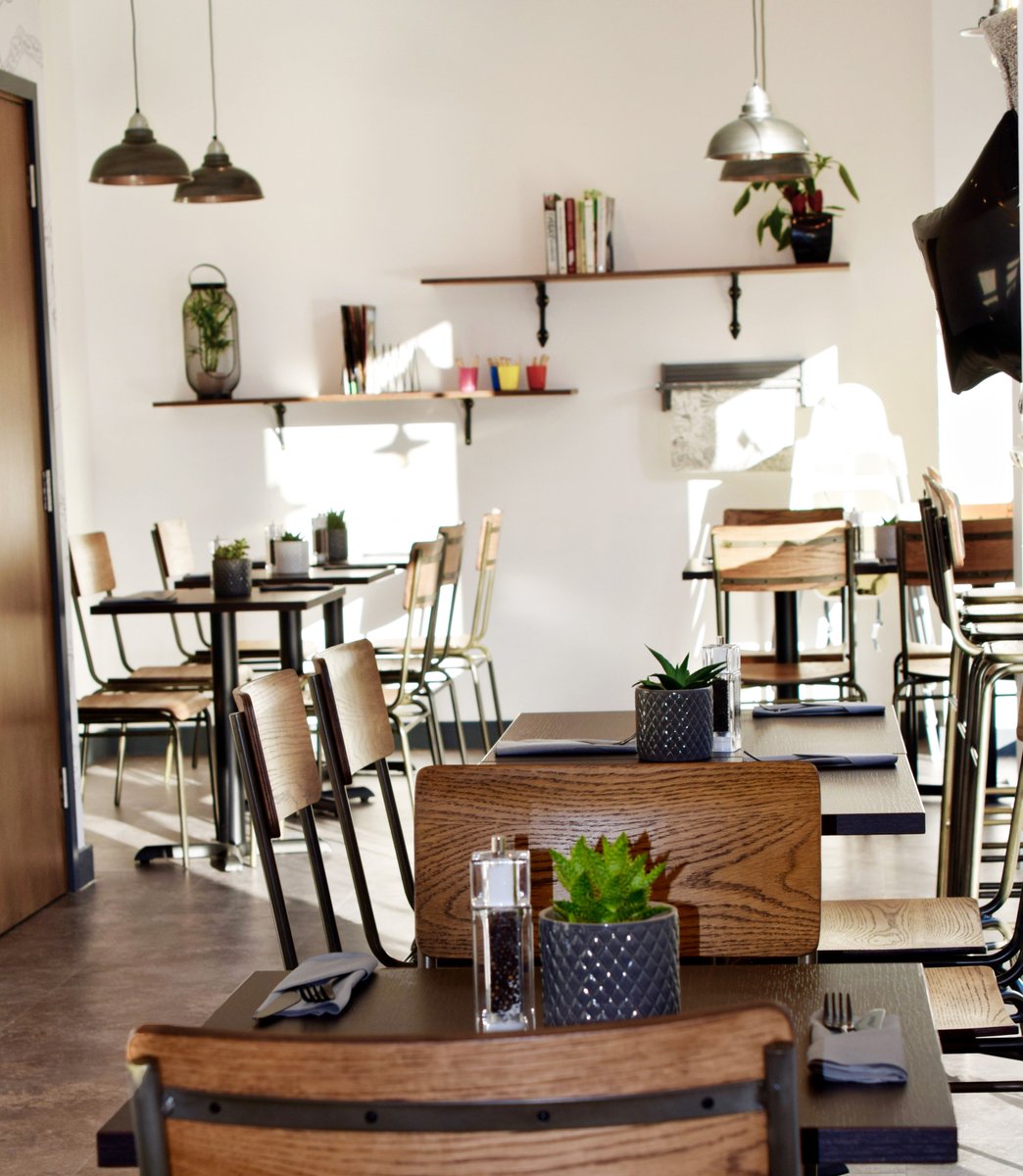 hkinteriors's tweet photo. This is the very stylish seating area at The Chopping block Cafe in Penrith #design #shopfitting #shoplocal #cafe #shopdesign #deli #butchers #penrith https://t.co/Yw74QZPMKl