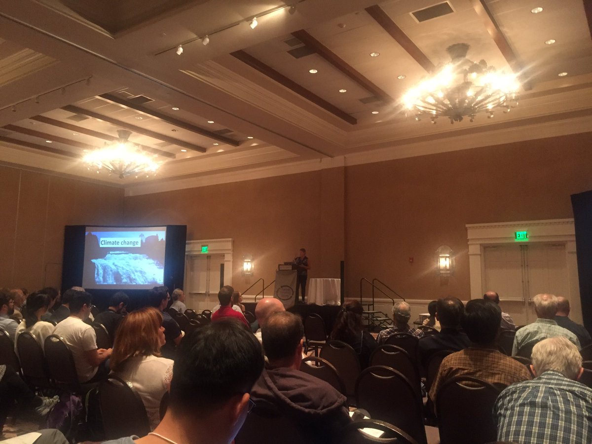 Hector_MIII's tweet photo. #ISDC19 policy and water talks! https://t.co/KHVbC85SBo