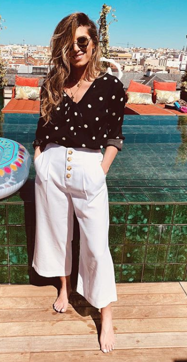 bossamx's tweet photo. #BossaLook formas de combinar el pantalón blanco en verano para que se convierta en tu favorito 😎 https://t.co/FQWomef5qn