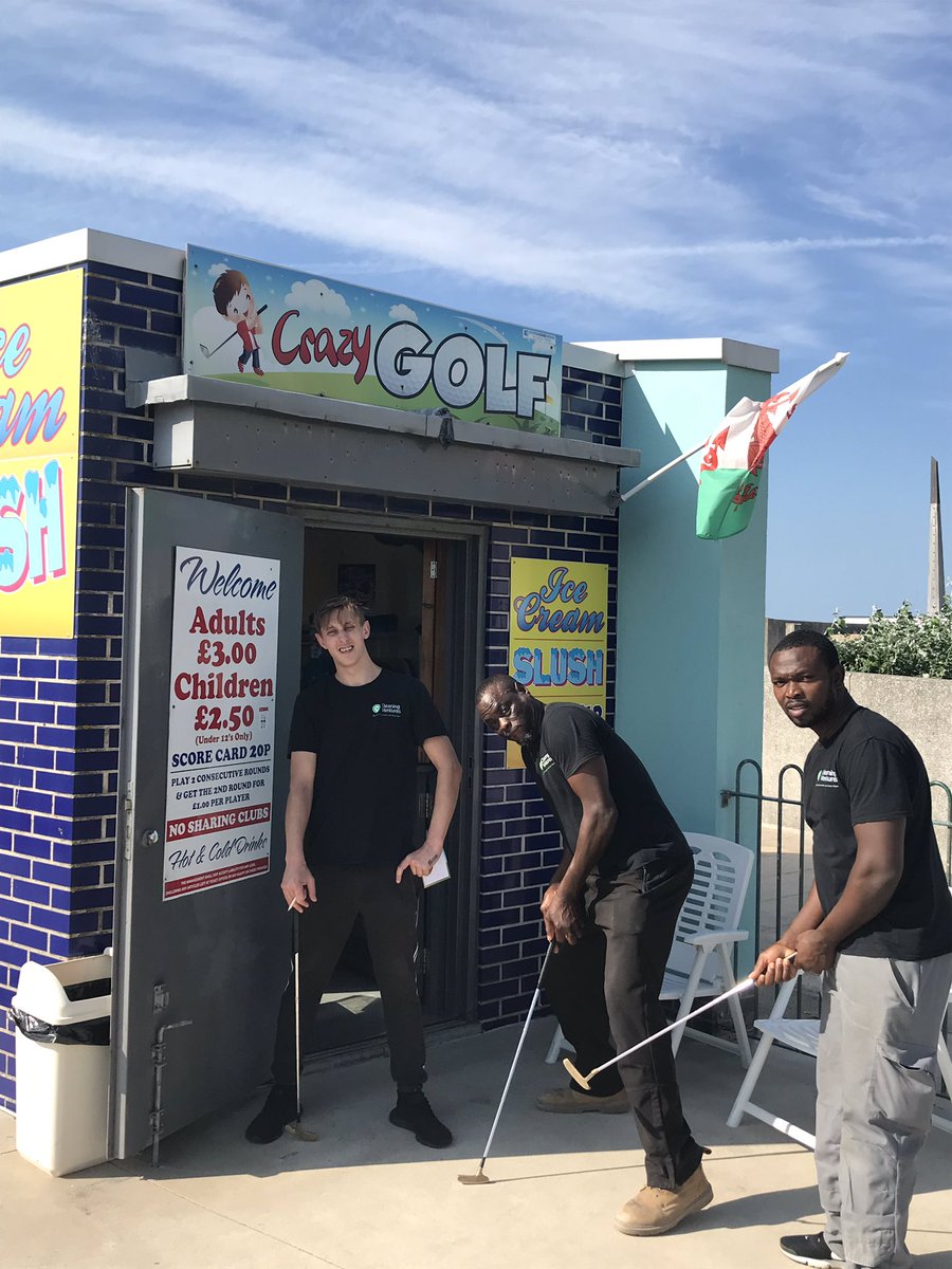 Mini golf after work in Rhyl with some staff <a href="/CleaningVenture/">Cleaning Ventures Ltd</a> I was in Vegas last week 😂😂 weather isn’t far off though 😀