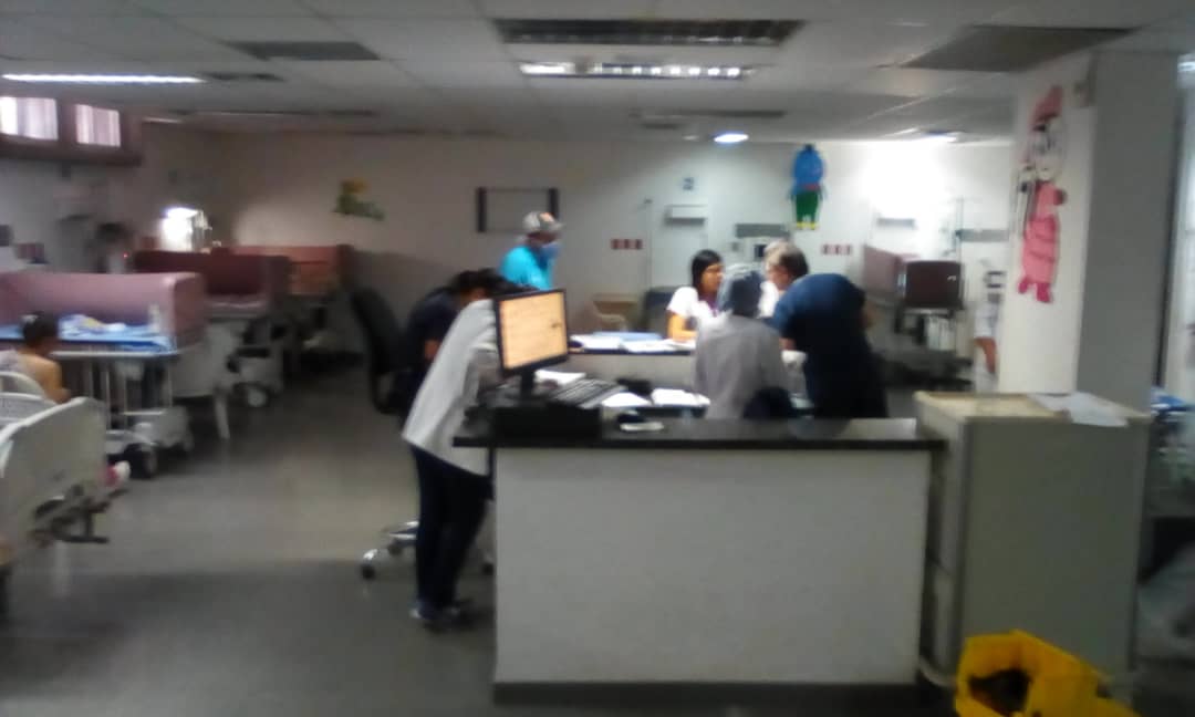 ivsslasgarzas's tweet photo. La Gran Familia #IVSS, somos del tamaño del reto que tengamos.Ya conocemos este tipo de maldad de la derecha, mientras mayor es el ataque, más es la resilencia. Desde el Hosp. @ivsslasgarzas con el apoyo del Pdte. @NicolasMaduro seguimos trabajando. @magallyvina @edcar24 https://t.co/zqWVur78VA