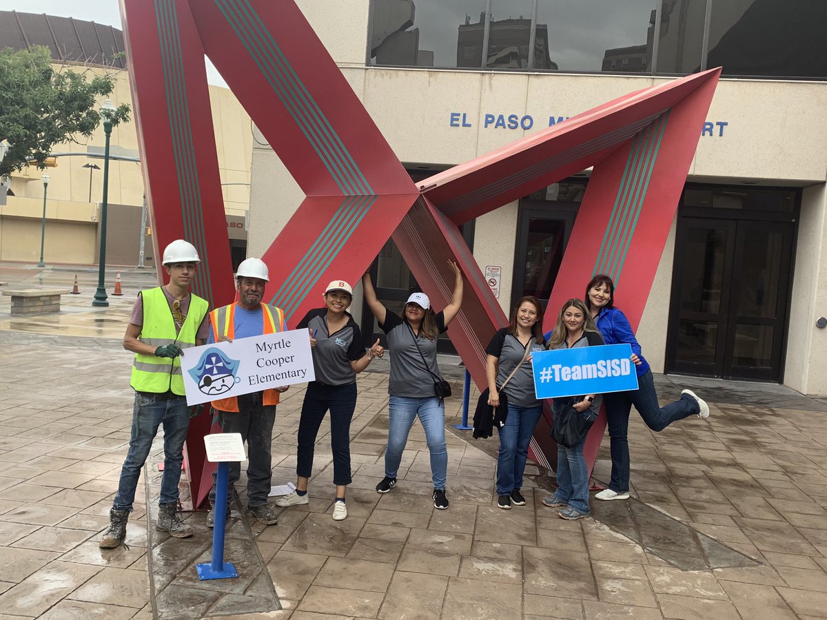 MNatera_MCE's tweet image. Scavenging for knowledge!#LearningTakesFlight @MCooper_ES