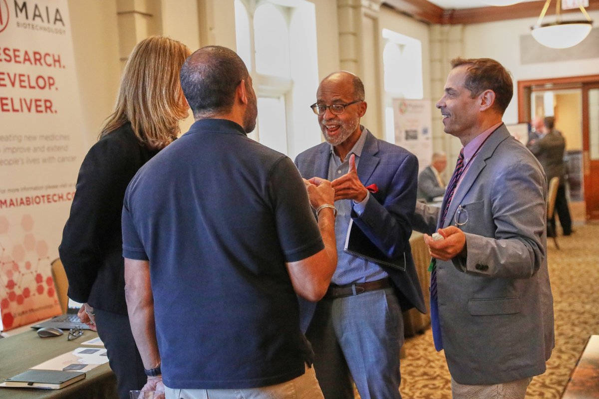 QueueChicago's tweet photo. This year's @K4Midwest Expo was a huge #success &amp; great #networking opportunity for local startups as we're on the hunt for the next big deal in #Chicago. Find out how to earn a #StartUp Kit worth $40K of #marketing &amp; #accelerator services at https://t.co/4JdjMoI4DS #QueueLab https://t.co/a3iaD87YcJ