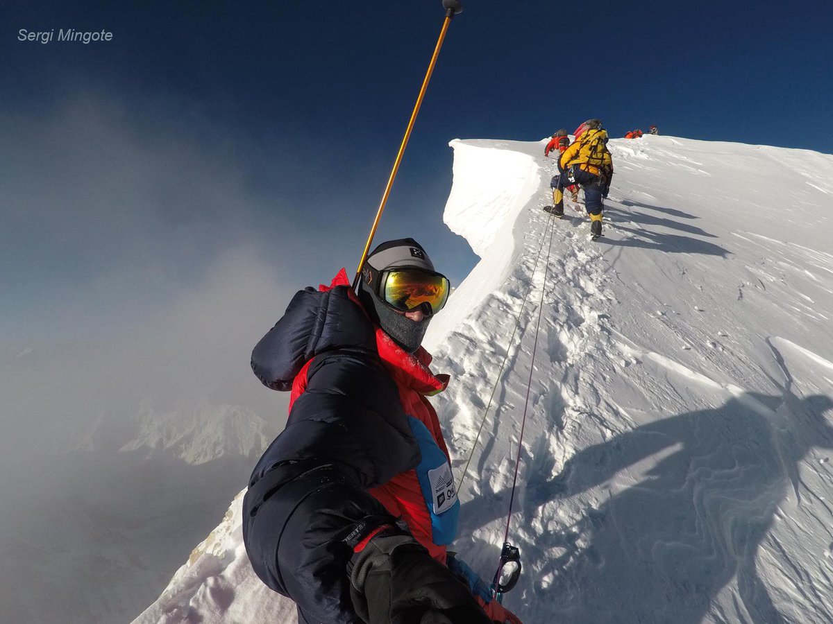 CarlosGarranzo's tweet photo. 🇵🇰 ACTUALIZACIONES EN PICOS DE #8000m DE #PAKISTÁN

Hoy, como buen aficionado, estoy muy ocupado siguiendo las expediciones y el ataque en #K2, pero os dejo un breve resumen de las últimas novedades que me han llamado la atención y sus enlaces.

https://t.co/m6gyqELbkr
#K22019 https://t.co/STK9qgYUnR