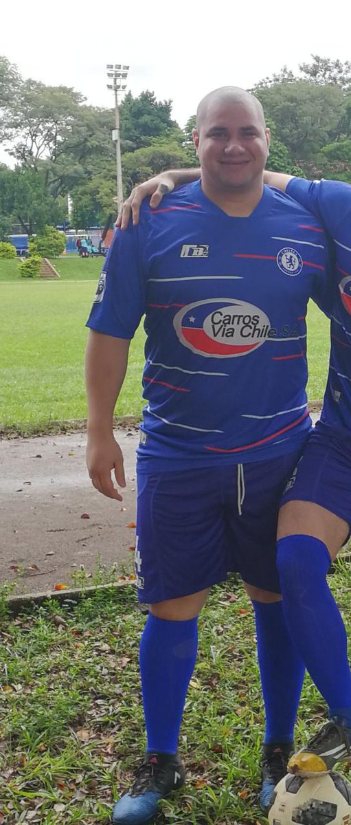 Vuelve el central participe en el ascenso de 2013 🇧🇷 a la División A del <a href="/exacasjoficial/">EXA | APOSTÓLICO SAN JOSÉ</a>

Vice campeón en el apertura 2018
Campeón en el clausura 2018 🥇🏆

<a href="/DiegoDesvars/">Diego Desvars </a>
