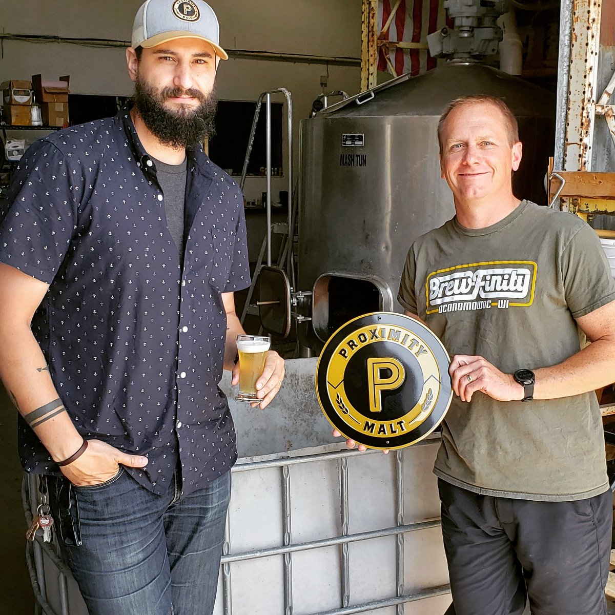 brewfinity's tweet image. Chris from @ProximityMalt just happened to stop in as we were finishing up a Day Drinker mash, with all #proximitymalt grains! We celebrated with a glass of Day Drinker.  #localmalt #craftbeer