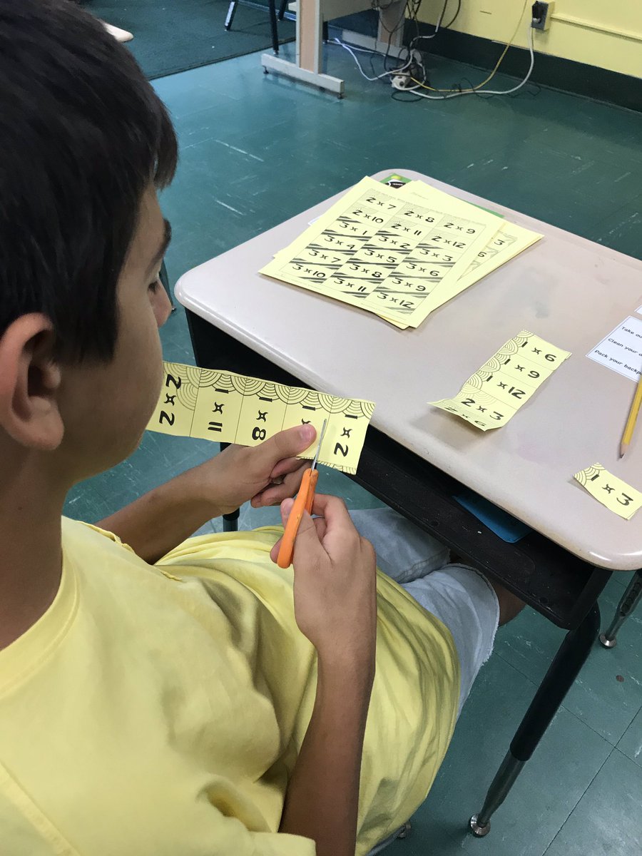 Mrs. Savona tweet media