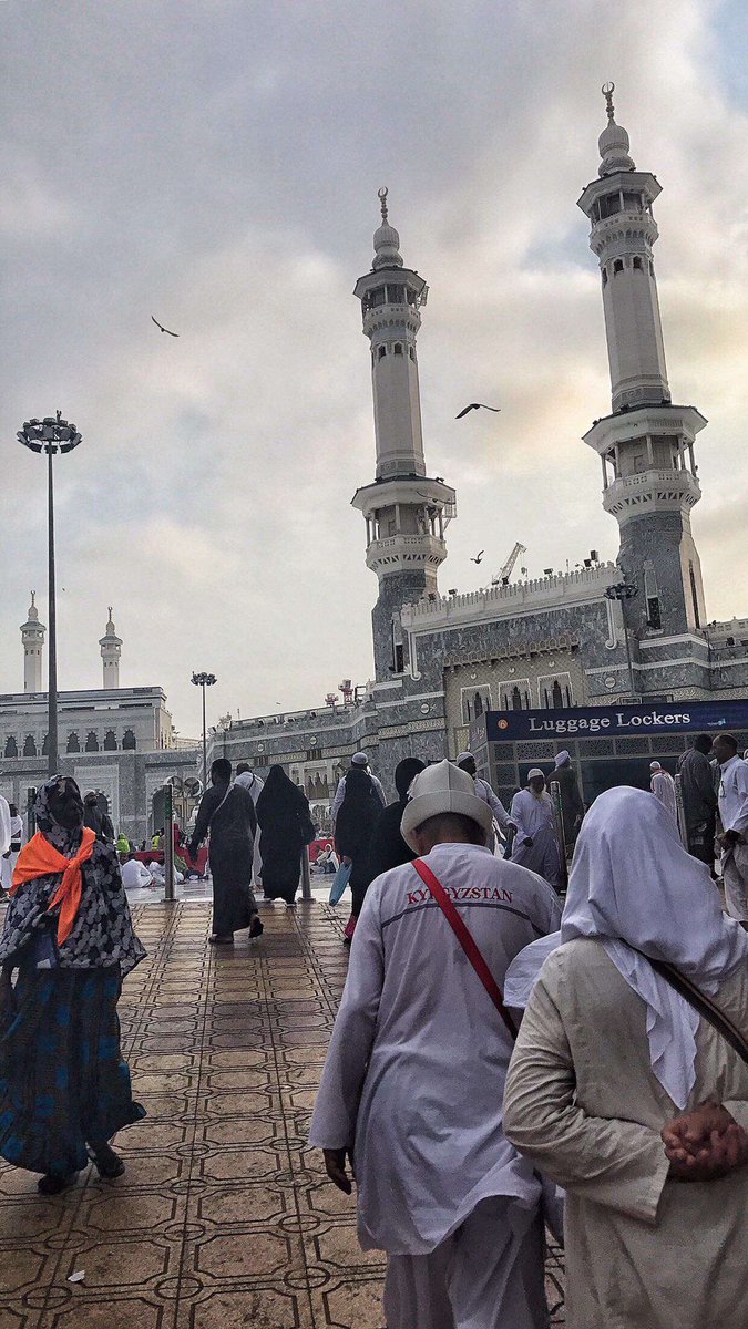 ((وَأَذِّن فِي النَّاسِ بِالْحَجِّ يَأْتُوكَ رِجَالًا وَعَلَىٰ كُلِّ ضَامِرٍ يَأْتِينَ مِن كُلِّ فَجٍّ عَمِيقٍ))