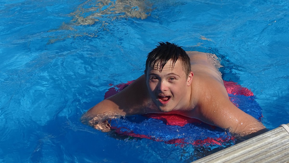 MIFCamp's tweet photo. When the weather's hot you can always cool off in the pool or get drenched during our games afternoon. Or just chill out in the shade of the Art Tent. There plenty more to do - whatever the weather! Not yet booked? Don't 'hang around'. Come and join us!! https://t.co/oMsWl6HhLE https://t.co/0djZLOUszf