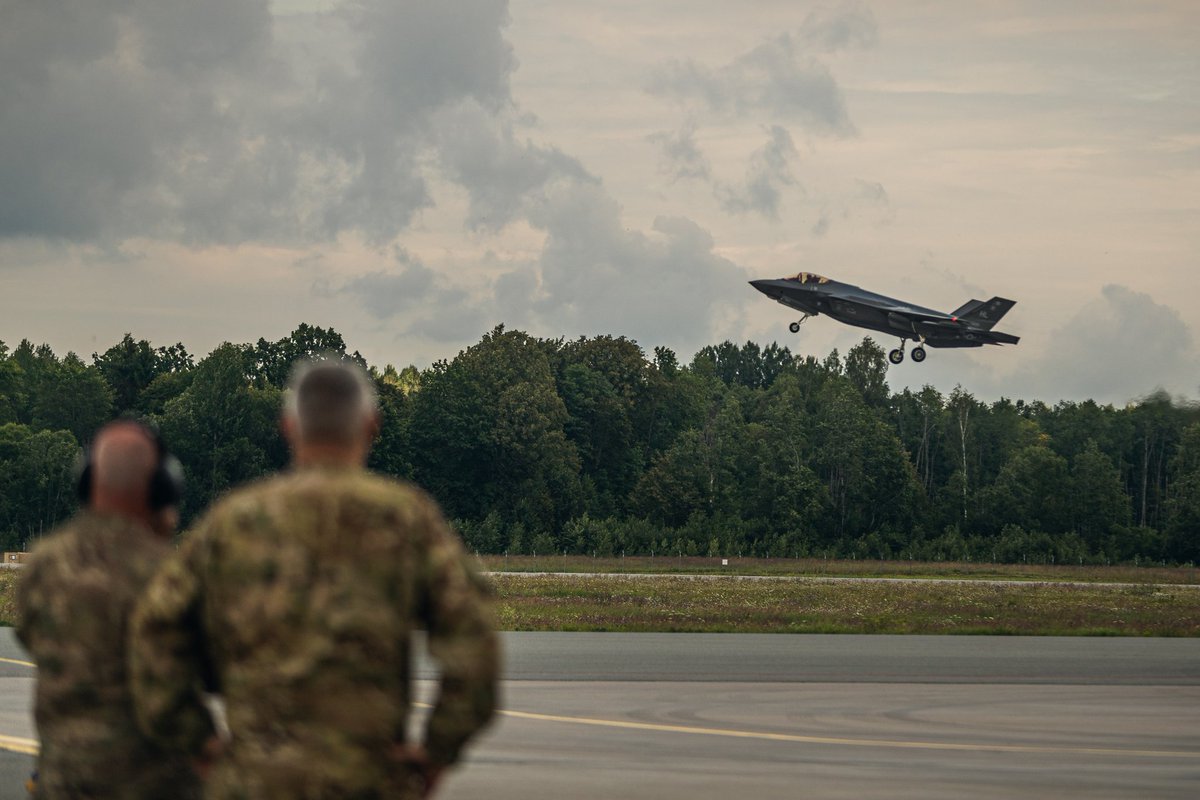 LeonidsKalnins's tweet photo. A great feeling to see #F35 Lightning II, #F15 E flying in the skies over Latvia, and landing for the first time in Lielvārde Airfield. During the air defense operation #RapidForge our Ally – the U.S. have demonstrated a strong solidarity with Latvia and other Baltic countries. https://t.co/gdNcDw3ENH