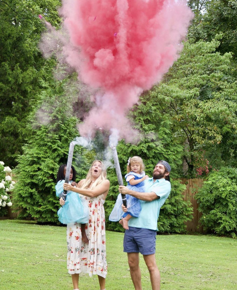 So happy for <a href="/ThomasRhett/">Thomas Rhett</a> and <a href="/laur_akins/">Lauren Akins</a> for having another girl on the way!! Congrats Y’all !!