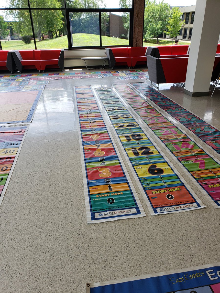 Laurie Halbert tweet media