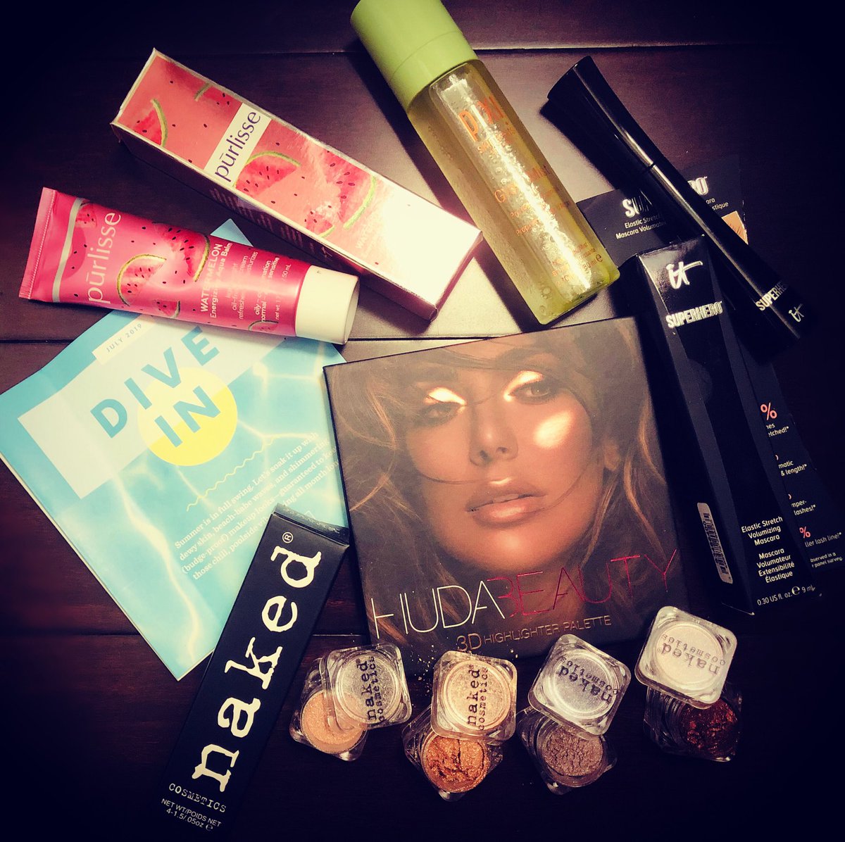 Better than Boxy? youtu.be/iwS85-yyJkw #subscriptionbox  #subscriptionaddiction #beautysubscriptionbox #makeupsubscription #ipsyglambagplus #boxycharm #hudabeauty3dhighlight #hudabeautyhighlighter #pixiglow #superheromascara #purlisse #nakedcosmetics #ipsyglambagplusreview